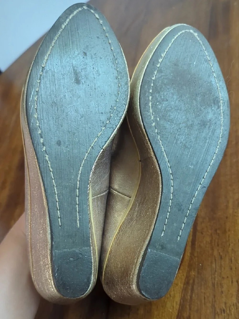 Anthropologie Pilcro Gold Wedges Metallic size 7
